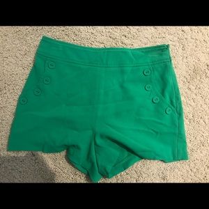 Green high waisted shorts